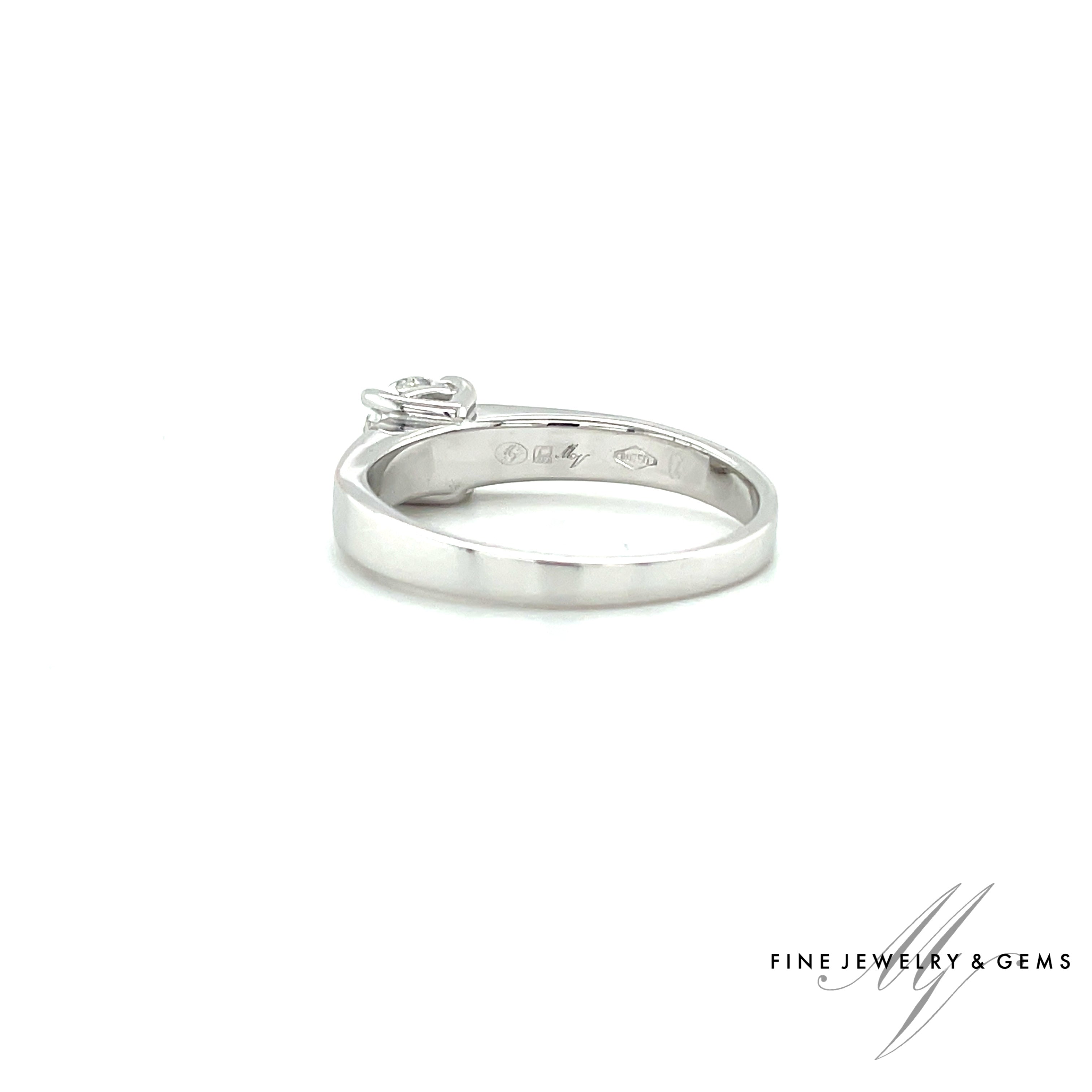 18kt brede solitair ring bezet met diamant