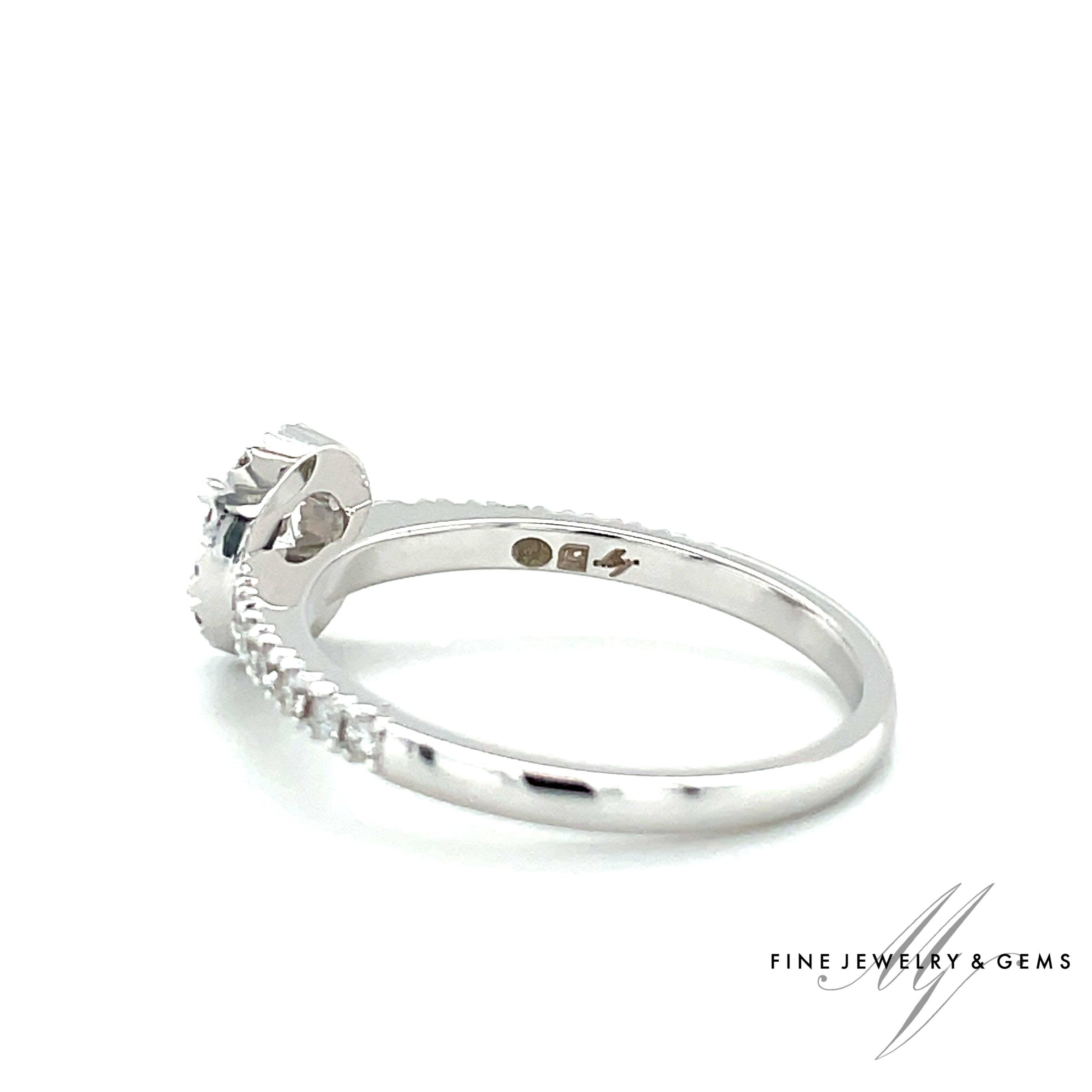 18kt witgouden halo ring bezet met diamanten