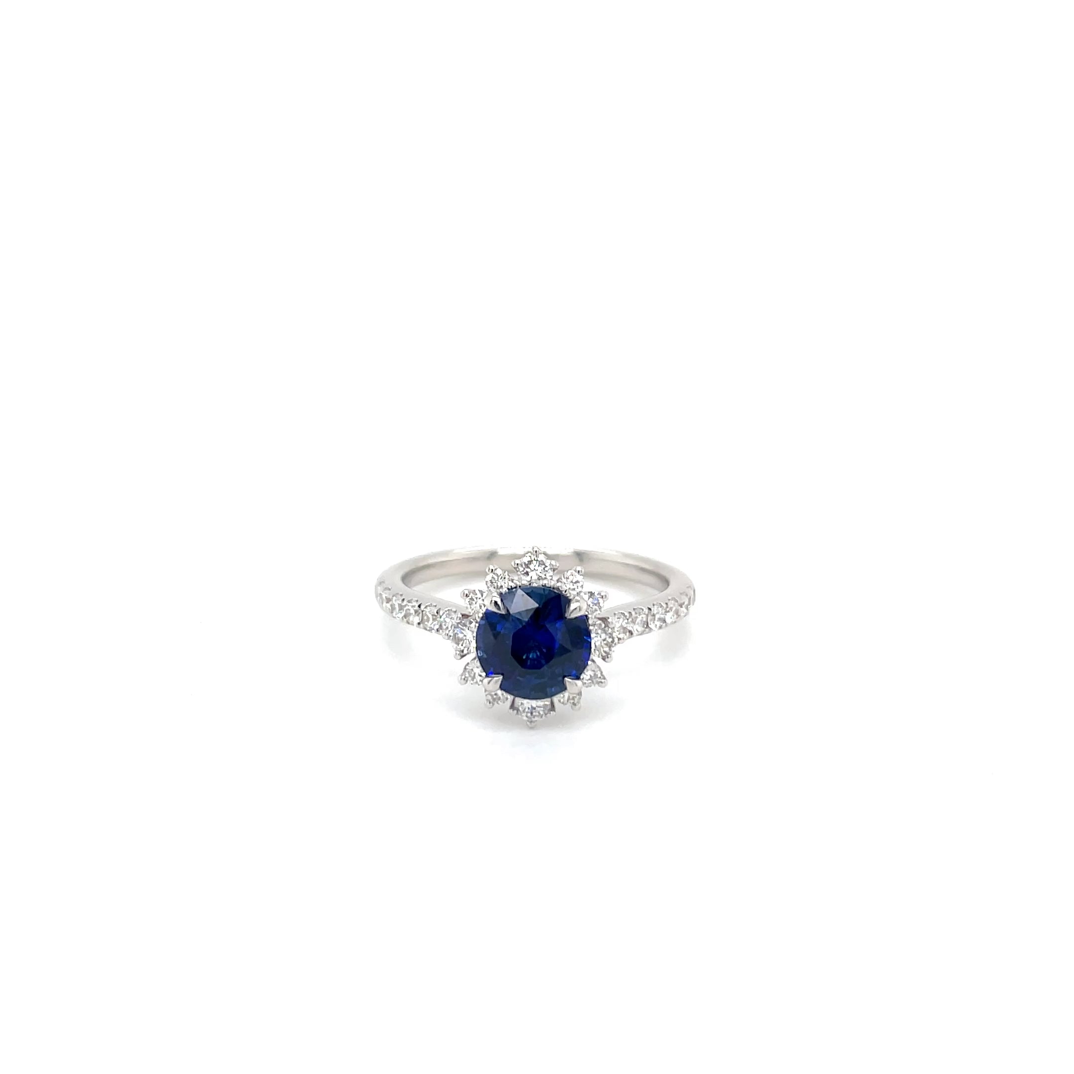 18kt witgouden ring bezet met saffier en diamant