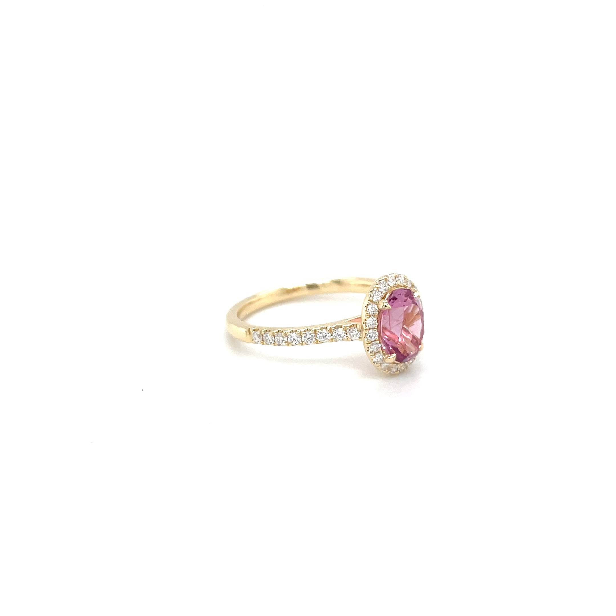 18kt geelgouden ring bezet met Spinel en diamant