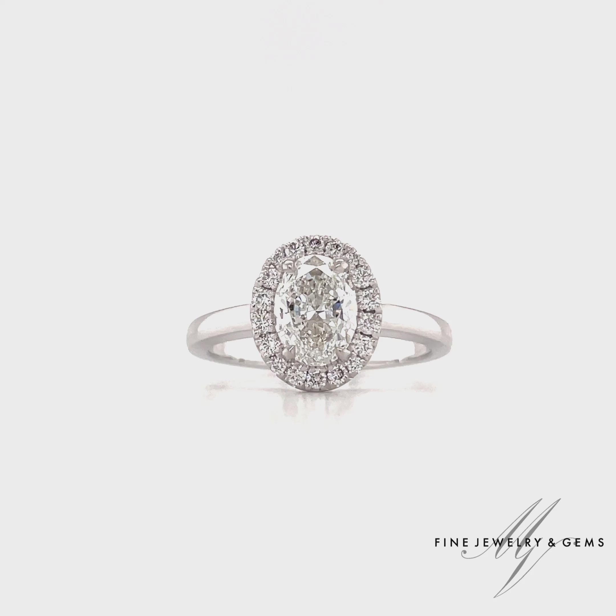 18kt verlovingring witgouden halo ring bezet met diamanten