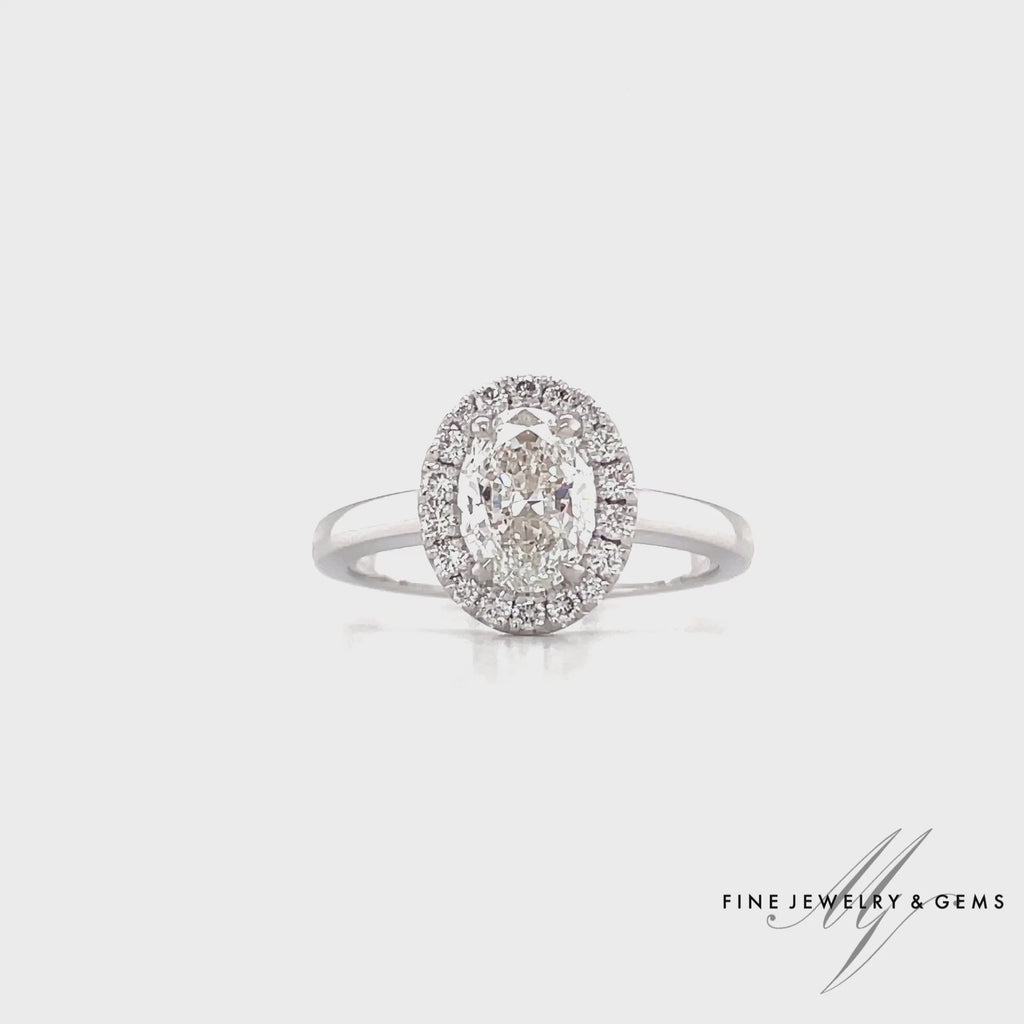18kt verlovingring witgouden halo ring bezet met diamanten